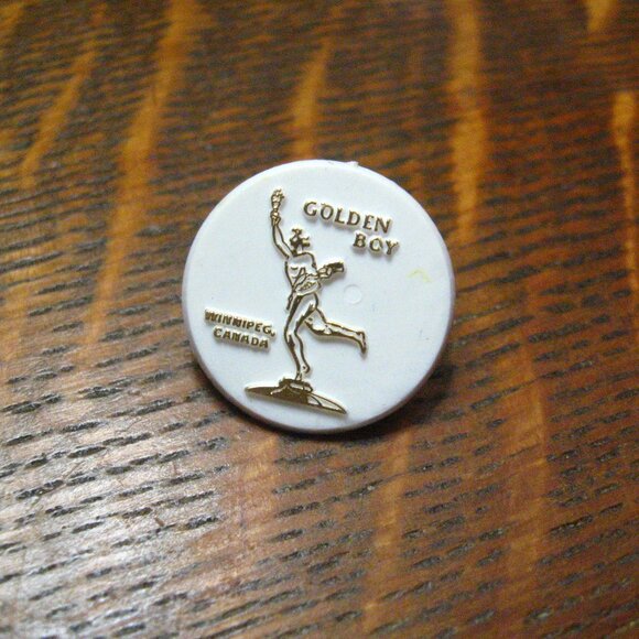 Golden Boy Statue Winnipeg Lapel Pin - Picture 2 of 4